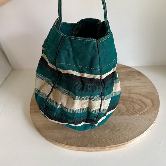 Handmade Vintage 90s Green Southwestern Tapestry Round Bucket Bag - Picture 10 of 16